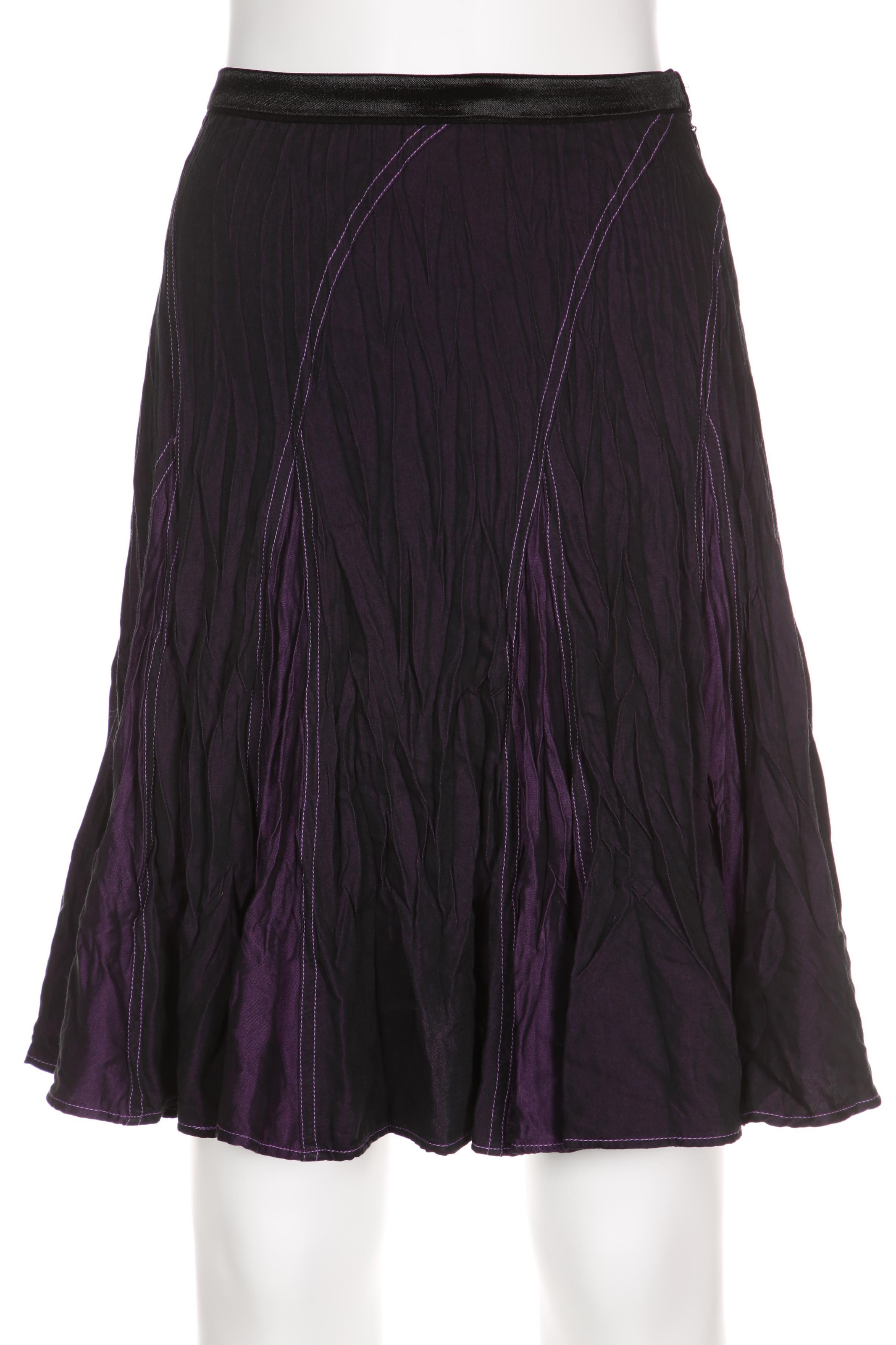 KRISS sweden Skirt in S in Purple: front