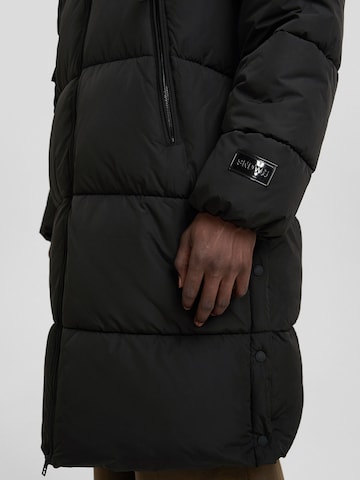 Bershka Winter coat in Black