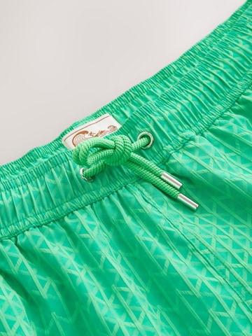 Șorturi de baie de la Next pe verde