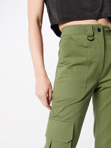 regular Pantaloni cargo di Warehouse in verde