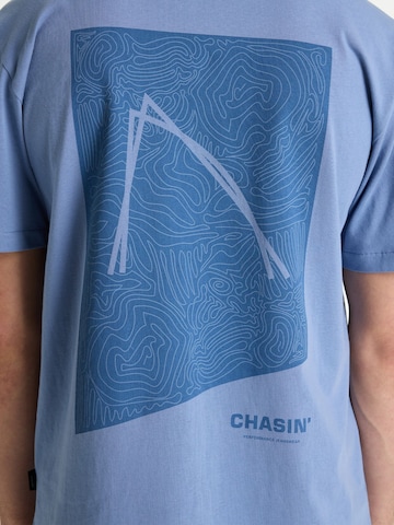 CHASIN' T-Shirt 'Motan' in Blau