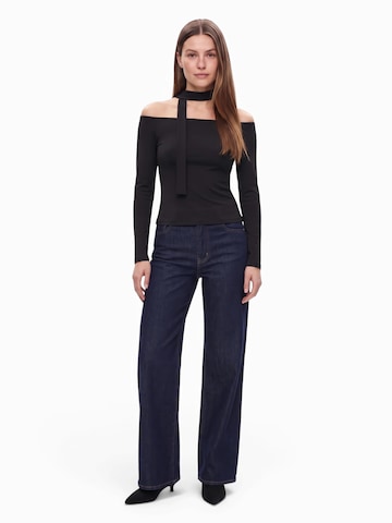 ABOUT YOU Shirt 'Jo' in Schwarz: Vorderseite