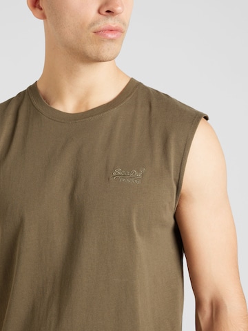 T-Shirt 'Essential' Superdry en vert