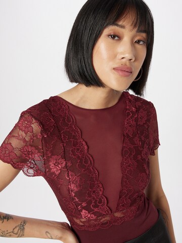 PIECES Shirt bodysuit 'Sicca' in Red