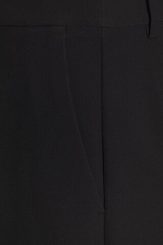 LASCANA Regular Pleated Pants in Black