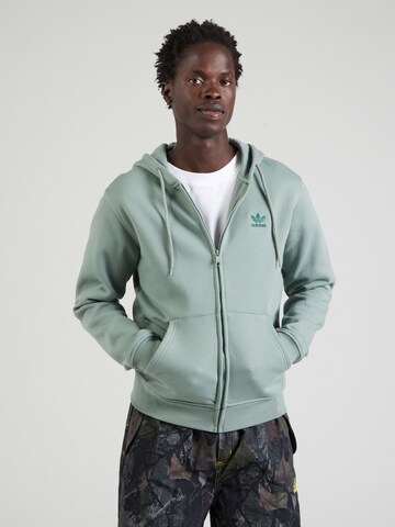 Giacca di felpa 'Trefoil Essentials' di ADIDAS ORIGINALS in verde: frontale