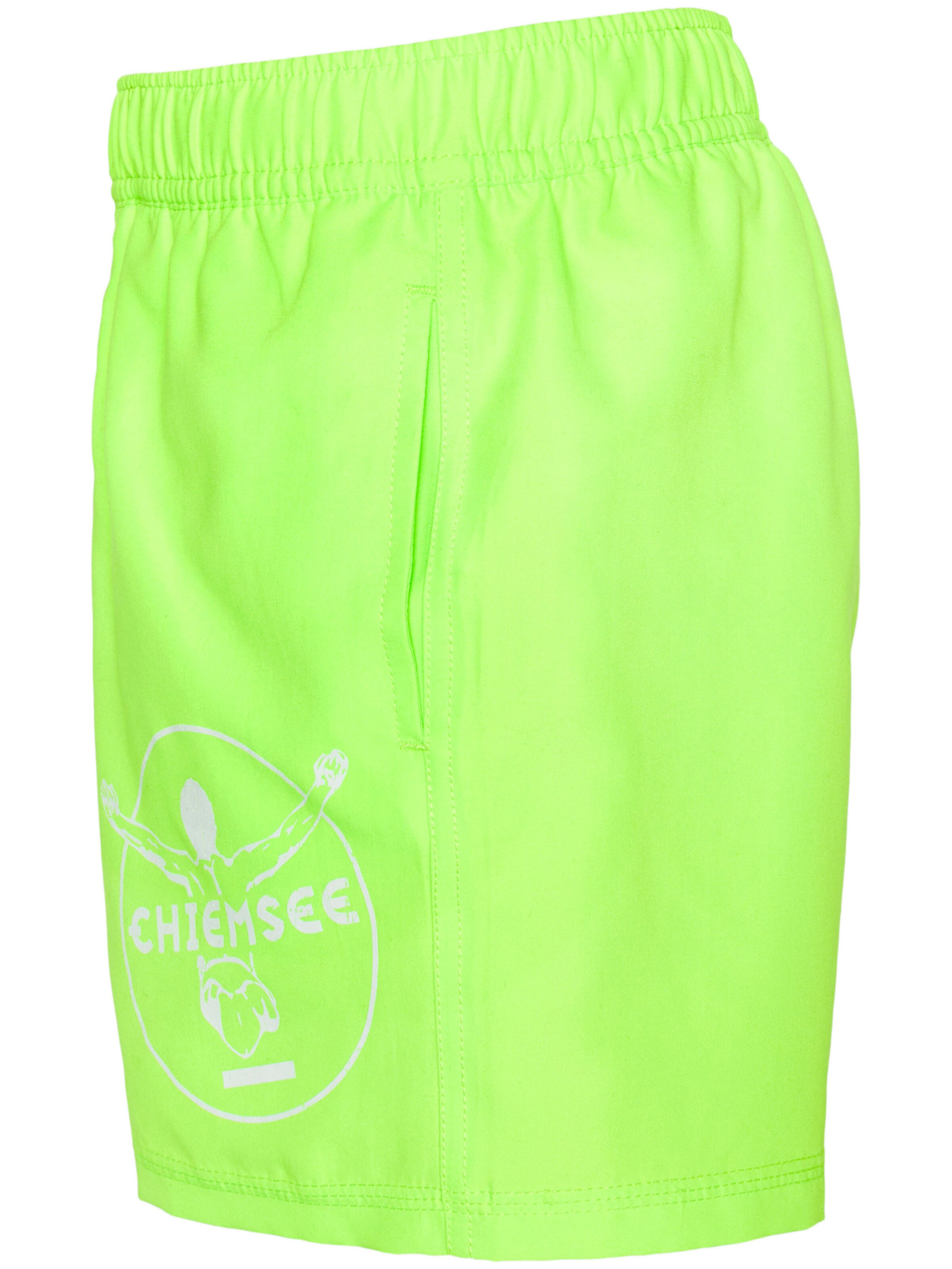 CHIEMSEE Board Shorts ' mit großem Jumper-Print ' in Green