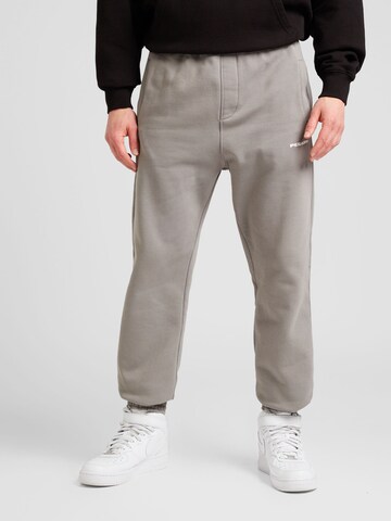 Pegador Tapered Broek in Grijs: voorkant