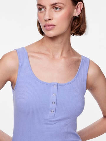 PIECES Top 'Kitte' in Blue