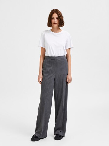 SELECTED FEMME Wide leg Trousers with creases 'Anni' in Grey