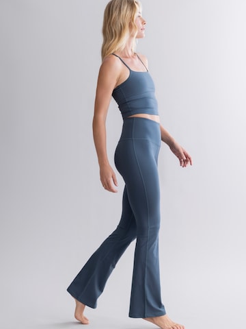 Hey Honey - Acampanado Leggings 'Flared Always Dressed' en verde