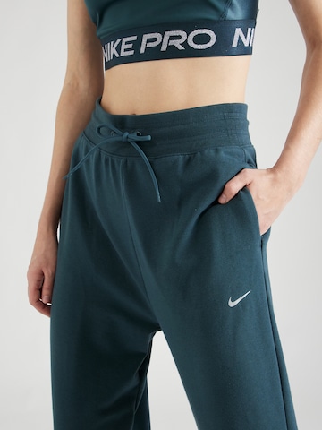 NIKE Tapered Sportbroek 'ONE PRO' in Groen