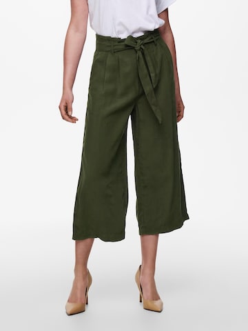 Wide Leg Pantalon à pince 'Aminta-Aris' ONLY en vert : devant