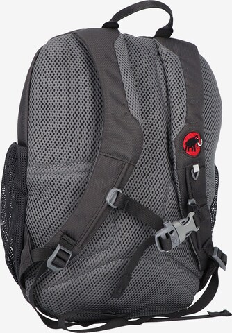 MAMMUT Sports Backpack 'First Zip' in Red