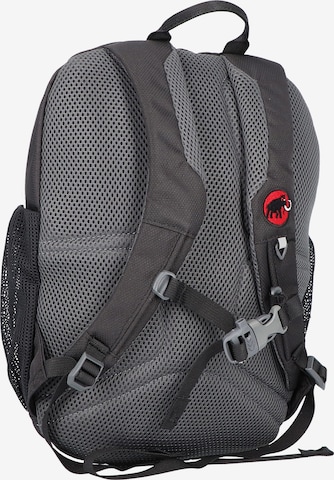 MAMMUT Sportrucksack 'First Zip' in Rot