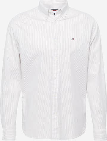 TOMMY HILFIGER Button Up Shirt in White: front