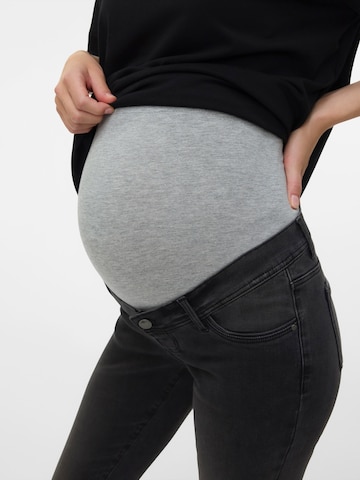 Slimfit Jeans 'MLMILA' di MAMALICIOUS in grigio