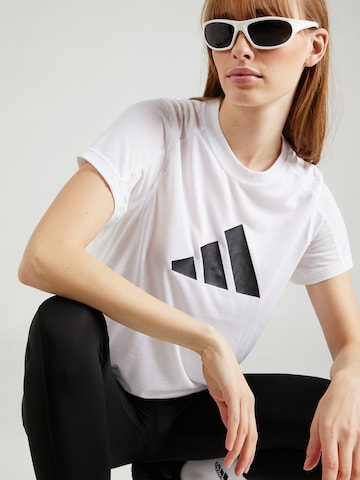 ADIDAS PERFORMANCE - Camiseta funcional en blanco