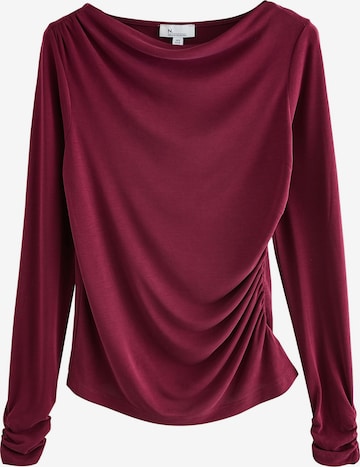 Next Paita värissä punainen: etupuoli