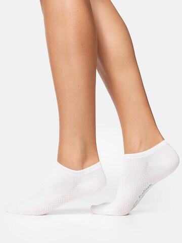 Nur Die Socks in White