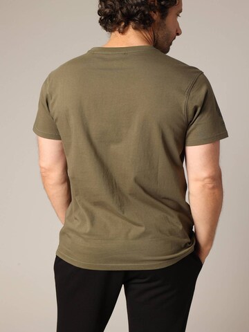 T-Shirt 'Park' Deeluxe en vert