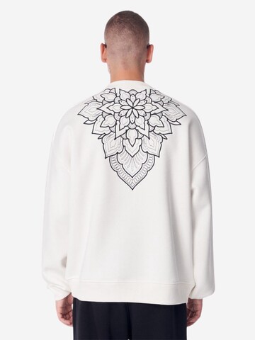 MARTIN VALEN Sweatshirt in White