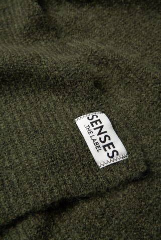 SENSES.THE LABEL Scarf in Green