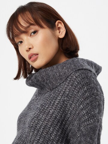 ESPRIT Pullover in Grau