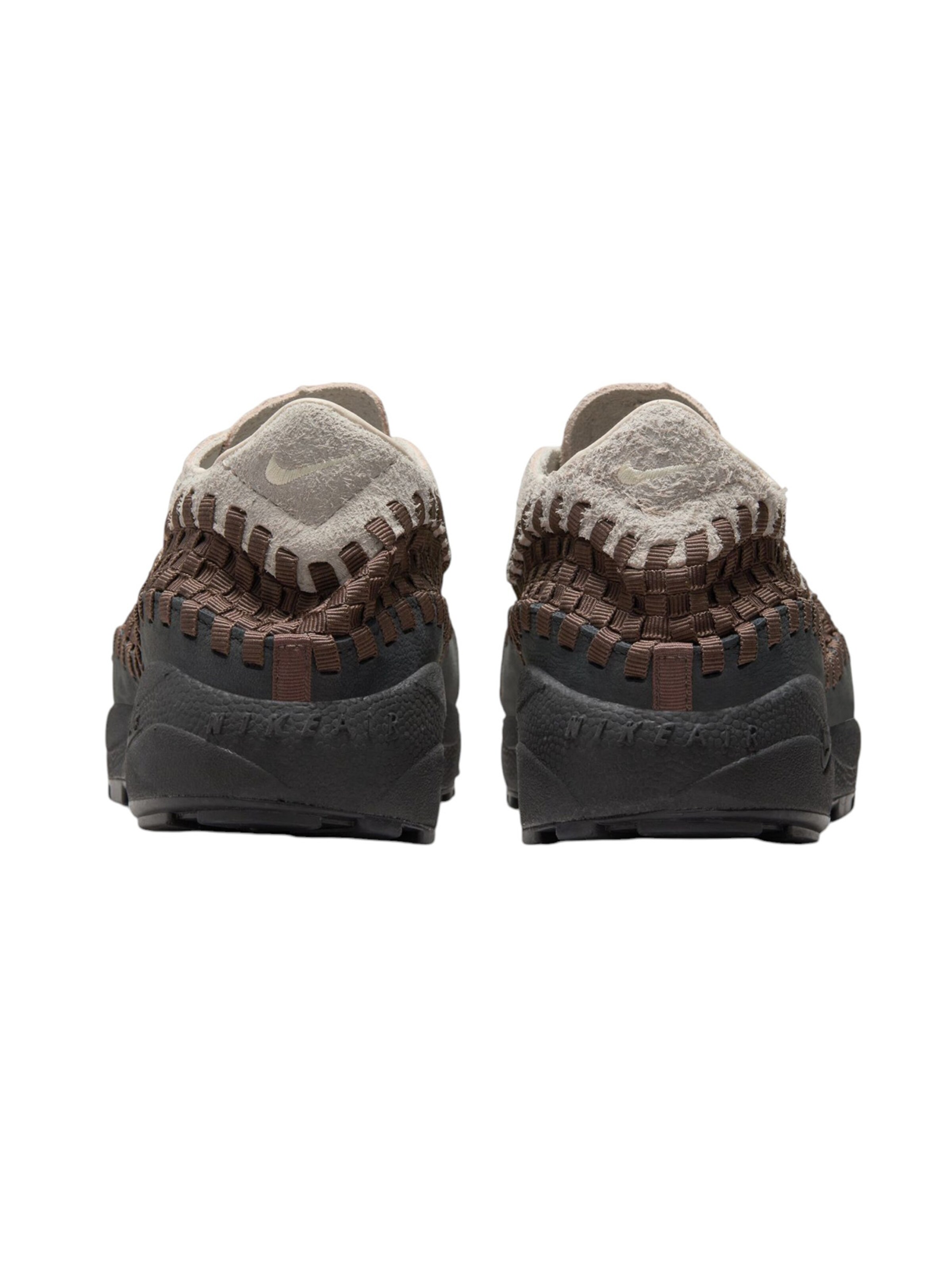Nike Sportswear Sneakers laag 'AIR FOOTSCAPE WOVEN NH' in Bruin