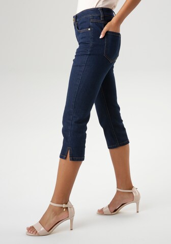 Aniston SELECTED Slimfit Jeans in Blau