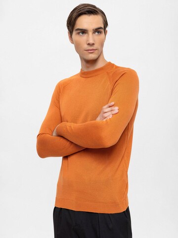 Antioch Pullover in Orange