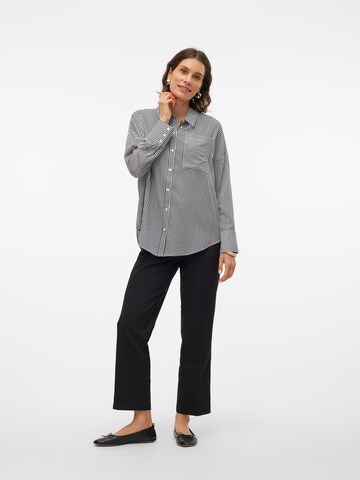 Camicia da donna 'VMBUMPY' di VERO MODA in bianco