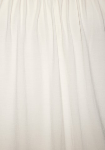 Maglietta di LASCANA in beige