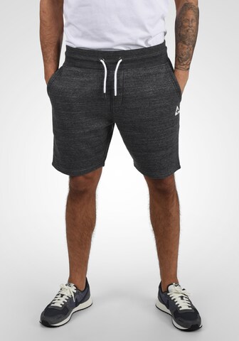 regular Pantaloni di BLEND in grigio: frontale