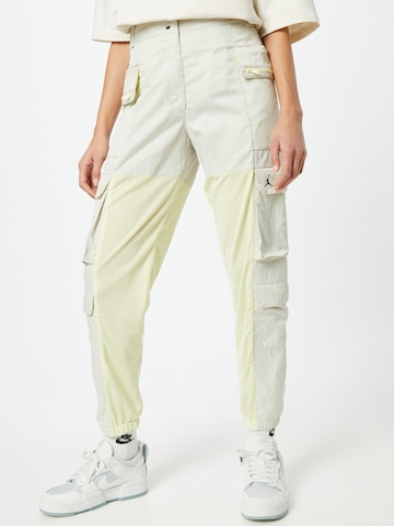 Tapered Pantaloni cargo 'Heatwave' di Jordan in beige: frontale