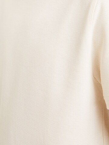 T-Shirt Bershka en blanc