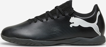 PUMA Soccer shoe 'Future 7 Play' in Black: front
