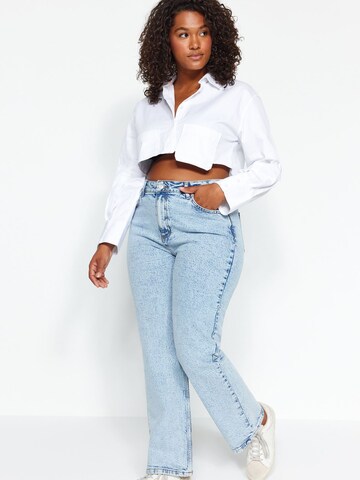 Trendyol Curve Regular Jeans in Blue