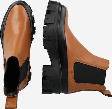 Billi Bi Chelsea boots in Brown