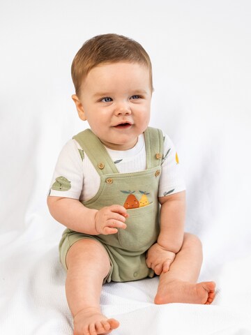 BLUE SEVEN - Conjunto en verde: frente
