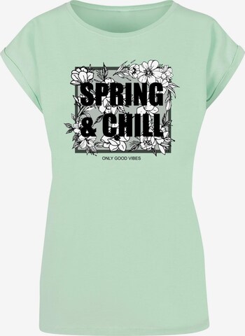 Merchcode T-Shirt 'Spring And Chill' in Grün: predná strana