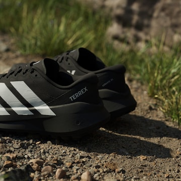 ADIDAS TERREX Полуботинки 'Agravic SL' в Черный