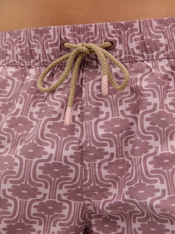 Scalpers Board Shorts ' ' in Red
