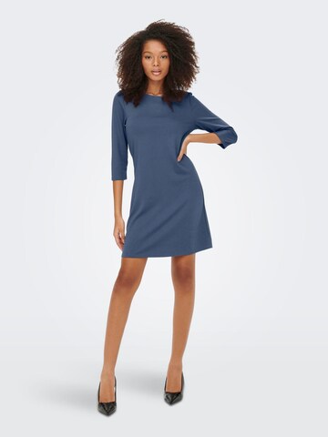 Robe ONLY en bleu