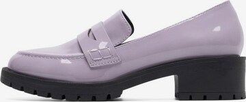 Chaussure basse 'PEARL' Bianco en violet : devant