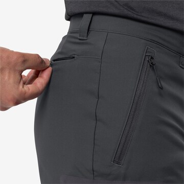 JACK WOLFSKIN Regular Funktionsshorts 'Active Track' in Schwarz