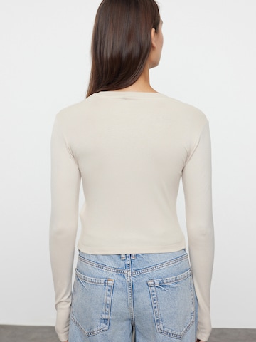 T-shirt Trendyol en beige