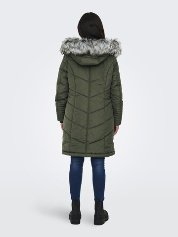 Cappotto invernale di ONLY in verde