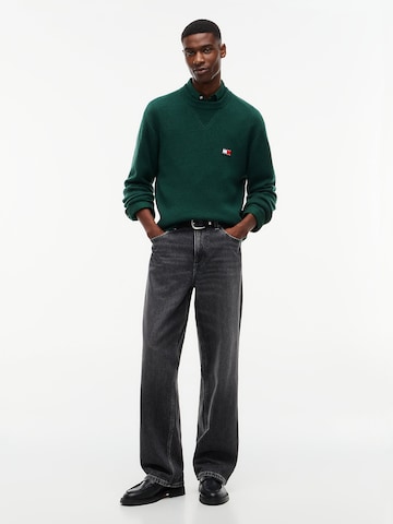 Tommy Jeans Sweater in Green