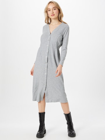 Robe Wallis Curve en gris : devant